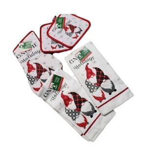 Christmas Set of 5 items,  towels and potholders knomes, NEW